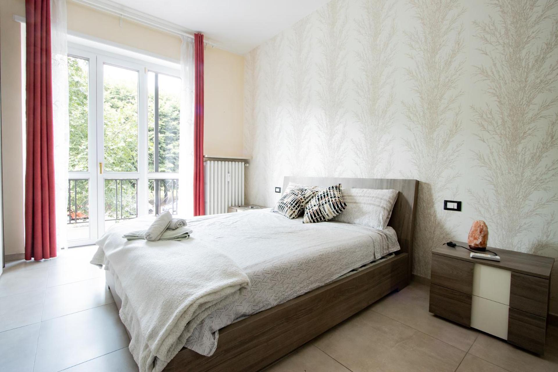Reni House-bright Apartment+free Park *